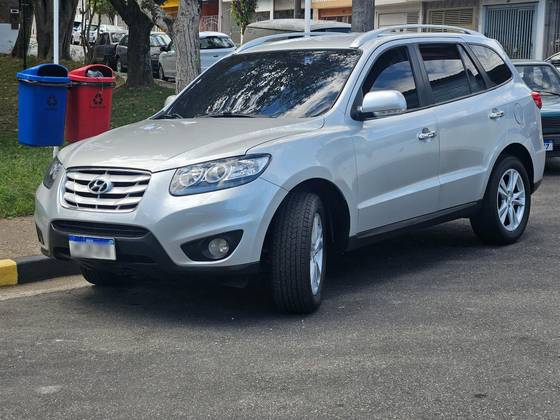 HYUNDAI SANTA FÉ 3.5 MPFI GLS V6 24V 285CV GASOLINA 4P AUTOMÁTICO HYUNDAI SANTA FÉ 3.5 MPFI GLS V6 24V 285CV GASOLINA 4P AUTOMÁTICO